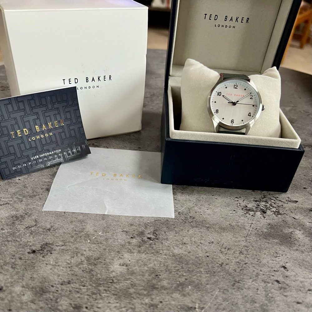 TED BAKER Manhatt Leather Strap 40mm Watch - Picture 2 of 7